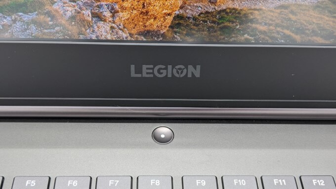 Lenovo Legion Y740(17)ディスプレイロゴ