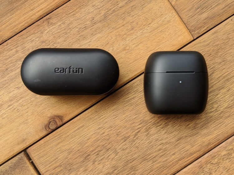 「EarFun Air 」ケースのサイズ感